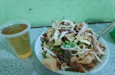 BUBUR AYAM KUMIS