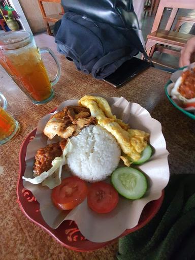 WARUNG JEMPOL