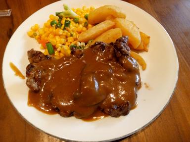 ABUBA STEAK - PLUIT