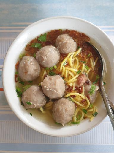 BAKSO LAPANGAN BLOK SATU