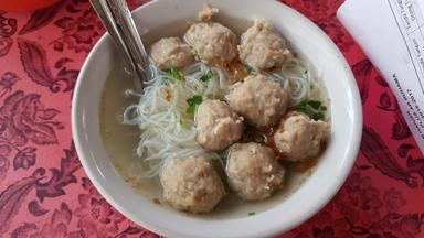 BAKSO LAPANGAN BLOK SATU