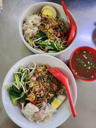 PEMATANG SIANTAR NOODLE CUBENG