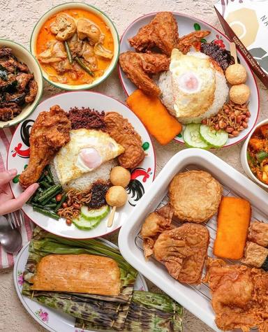 PONGGOL NASI LEMAK INDONESIA