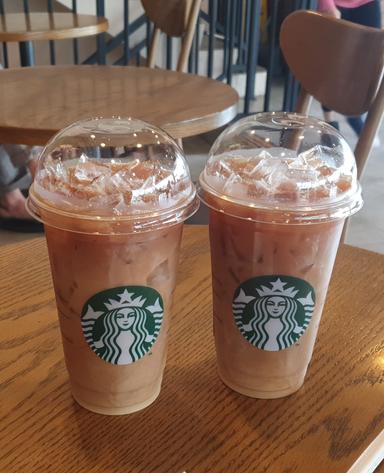 STARBUCKS PIK ELANG LAUT