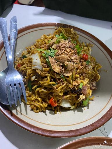 BAKMI JAWA GOLETAN BINTARO