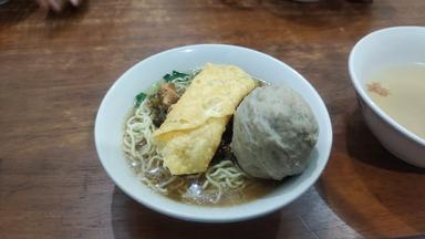 BAKSO PAK KEMPIS