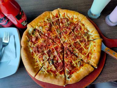 PIZZA HUT RESTORAN