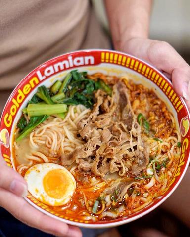 GOLDEN LAMIAN GAJAH MADA PLAZA