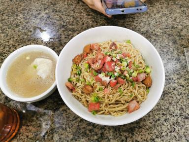 BAKMIE SIANTAR - PULO GADUNG