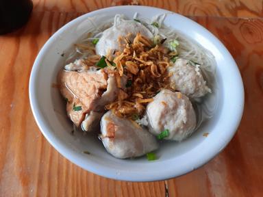 BAKSO GEPENG JEKO RAWAMANGUN