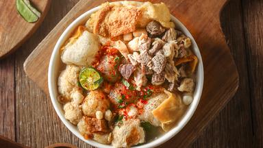 BASO ACI AKANG RAWAMANGUN