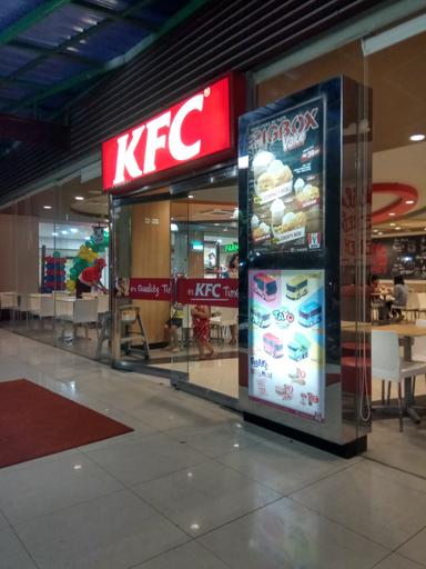 KENTUCKY FRIED CHICKEN - RAWAMANGUN SQUARE