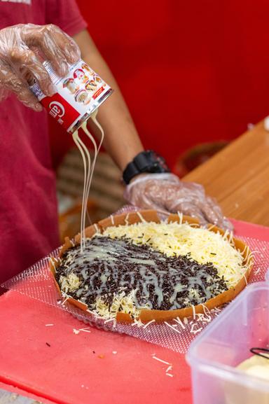 MARTABAK DJUARA, CAWANG