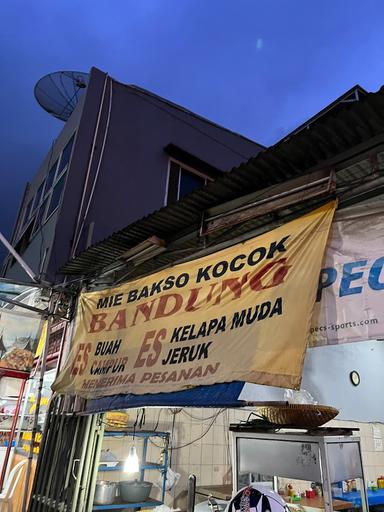 MIE BAKSO KOCOK BANDUNG