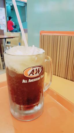 Photo's A&W Restaurant - Perhimpunan Marga Huang