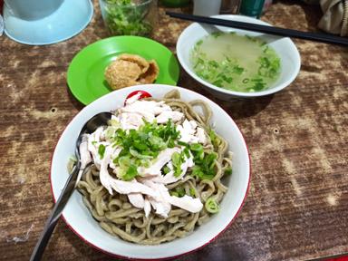 BAKMI KARET KREKOT