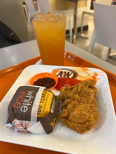 A&W RESTORAN - PLAZA SEMANGGI