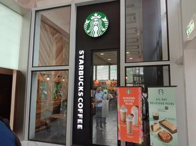 STARBUCKS CYBER 2 TOWER