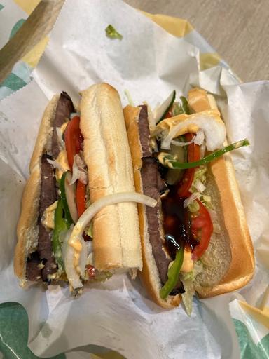 SUBWAY - OAKWOOD MEGA KUNINGAN