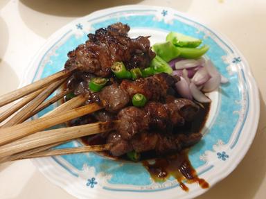 WARUNG SATE TEGAL YAYAN GONDRONG