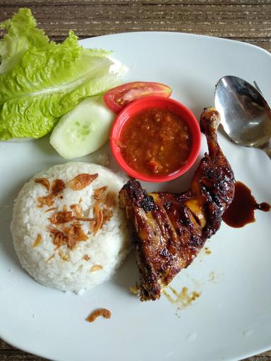 AYAM BAKAR MBAL MBUL