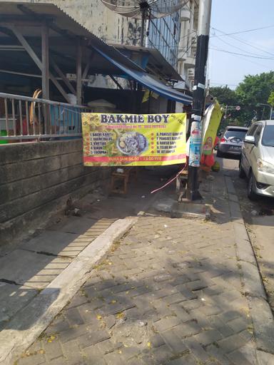 BAKMIE BOY MANGGA BESAR 8