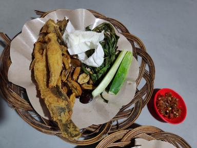 WARUNG CIREBON SAMBAL EDAN