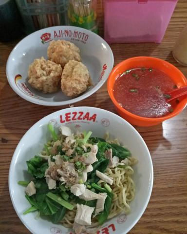 BAKMI ENCIM ANGGUR