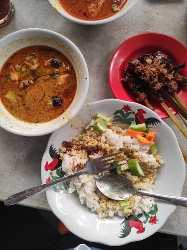 KEDAI SOTO TANGKAR & SATE KUAH DAGING SAPI H. DIDING