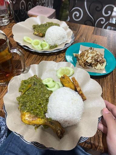 AYAM PENYET CABE IJO AA SIPIT