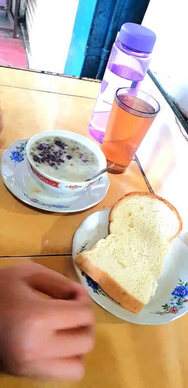 BUBUR KACANG IJO PEJOMPONGAN