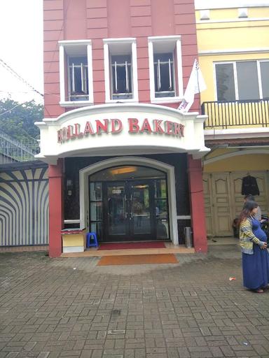 HOLLAND BAKERY