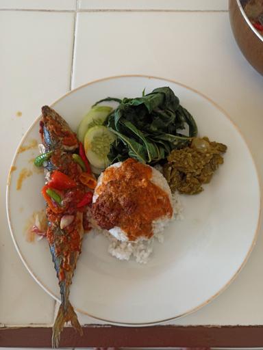 RUMAH MAKAN KARYA MINANG JAYA 2