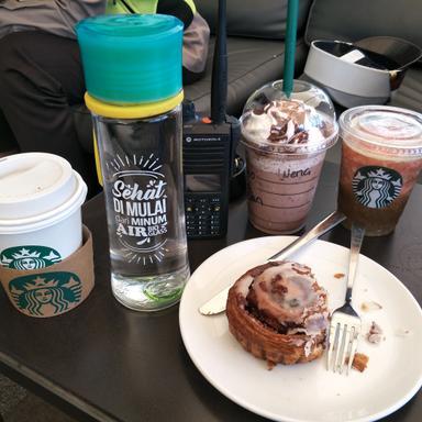 STARBUCKS - FX SUDIRMAN