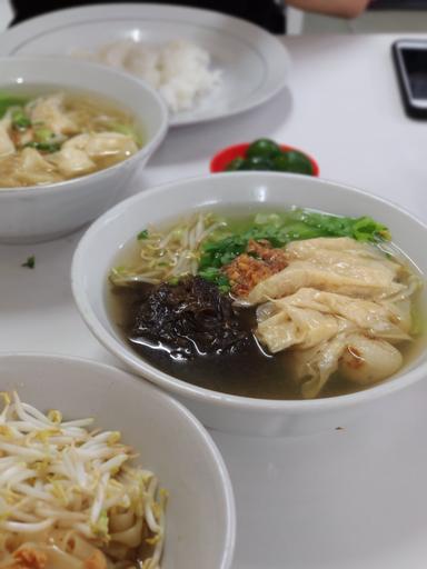 BAKSO IKAN ASLI 'ALIE'