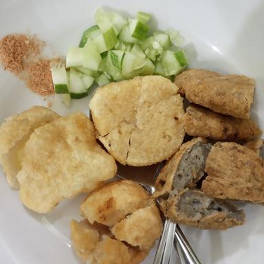 PEMPEK TARUNA (8 ILIR)