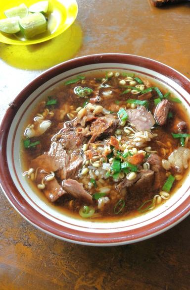 BAKMI JHON TEBET