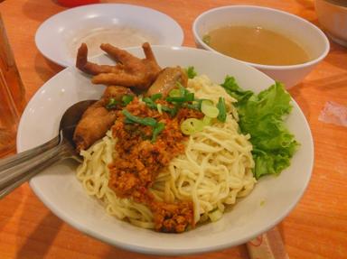 MIE CEKER BANDUNG