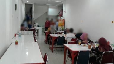 PONDOK MAKAN MIRAH I