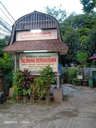 RUMAH MAKAN TALIWANG BERSAUDARA