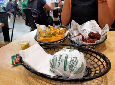 WINGSTOP - KOTA KASABLANKA