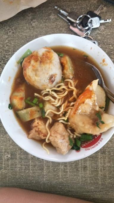 MIE AYAM & BAKSO DOEL