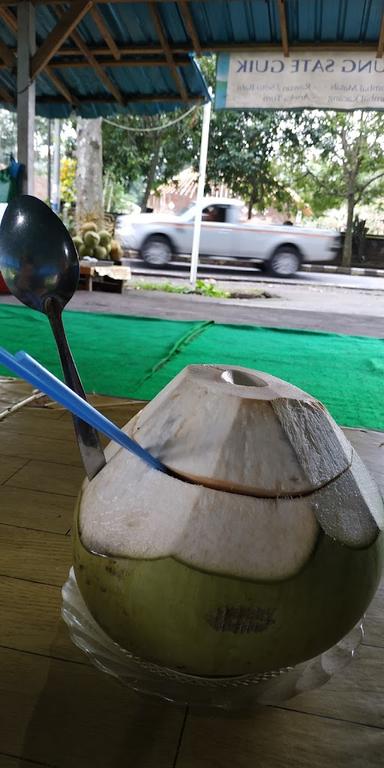 WARUNG SATE SOTO RAWON BABI GUIK