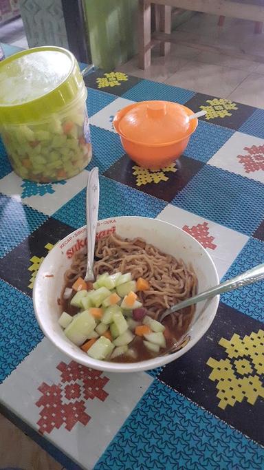 MIE AYAM LINDA