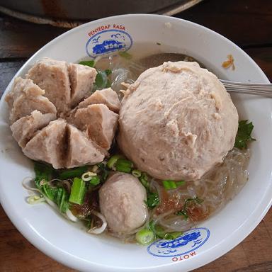 BAKSO & MIE AYAM SETIA'' WONOGIRI