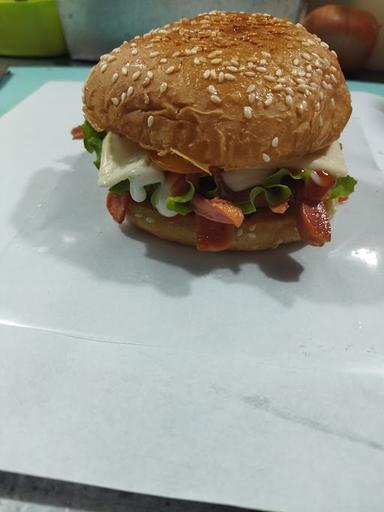 KEBAB UMI KALIWADAS