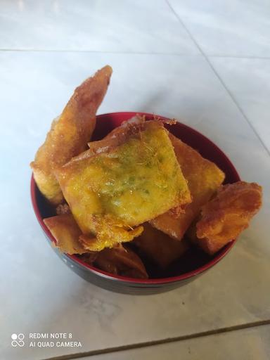 WARUNG AYAM PENYETAN AZIMA