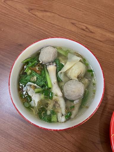 MIE BAKSO SIMPANG BELKA