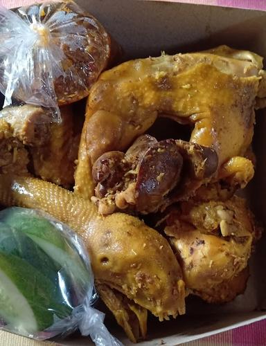 AYAM GORENG BU LEMAN