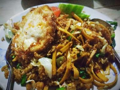 NASI GORENG SEDAP MALAM